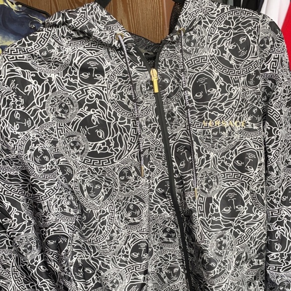 Rare Versace Medusa everywhere hooded jacket / windbreaker